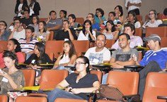 Estudantes acompanharam as palestras