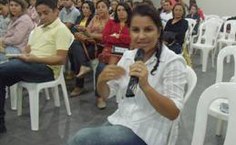 Participantes do projeto durante o debate
