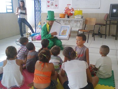 Grupo Bibliocanta acompanha três instituições em seu primeiro ano de atividades