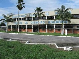 Ceca comemora a aprovação do doutorado em Produção Vegetal