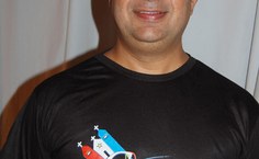 Gustavo Lima, há 15 anos no comando do Corufal.