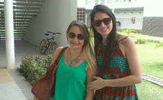 Geisa Carla e Vanessa Sátiro, na Universidade Federal de Sergipe, onde foi realizado o Colóquio
