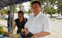 O professor Walter Murta gostou da ideia de  fazer feira na Ufal.