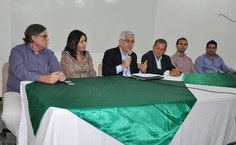 Reitor Eurico Lôbo agradece a Fapeal