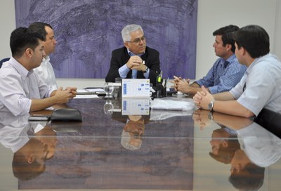 Reunião do reitor Eurico Lôbo com o prefeito Marcius Beltrão | nothing