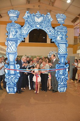 Reitor Eurico Lôbo e parceiros da Bienal abrem oficialmente o evento