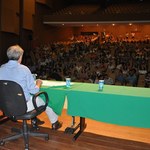 Frigotto abre Seminário de Educação na 4ª noite da Bienal do Livro