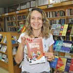 Professora de Nutrição lança Pra fazer farofa-fá