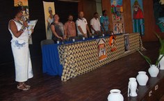 Professora nadir Nobre dá as boas-vindas aos participantes