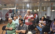 público presente aos debate