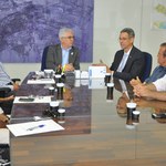 Reitor avalia estragos causados às pesquisas do Ceca