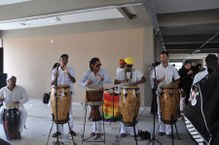 Orquestra de Tambores se apresenta na festa