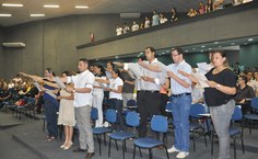 Momento de juramento dos novos professores