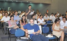 Novos profissionais empossados