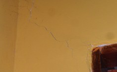 O aparecimento de fissuras se deu em 87% das casas pesquisadas
