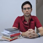 Sociólogo investiga a busca dos homossexuais pela cidadania religiosa