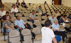 Oito avaliadores externos acompanham a defesa de propostas