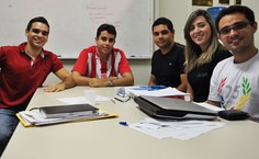 Nickolas Bastos, Ronney Agra, Eduardo Paranhos, Liz Araújo e Wildson Leite, organizadores