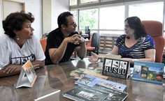 A bióloga Selma Torquato e o diretor Fábio Henrique Menezes