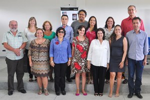 Edufal promove lançamento coletivo de livros