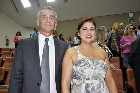 Diretores eleitos para o Campus Arapiraca Arnaldo Tenório e Eliane Cavalcanti prestigiaram a posse no Campus A. C. Simões