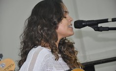 A cantora alagoana Fernanda Guimarães