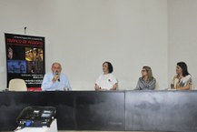 Na mesa redonda composta por dom Antônio Muniz, Elaine Pimentel Alinne Birol e Thaise Costa, foram pensadas formas de combater o tráfico em Alagoas