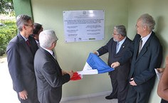 O descerramento da placa inaugurou o radar da Ufal, oficialmente, na manhã da última quarta-feira