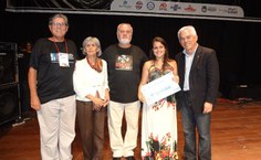 Pró-reitores comemoram o sucesso do Femufal