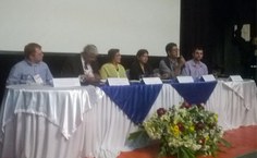 Mesa de abertura da solenidade