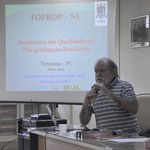 Consultor discute implantação de programa para fortalecer a pós-graduação na Ufal