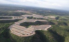 Construção de conjuntos na parte leste de Maceió pode custar muito caro devido ao relevo irregular, explica o especialista (Foto: equipe do MEP)