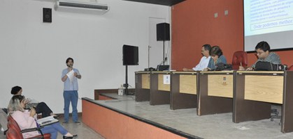 Pró-reitores e professores realizam avaliação do Painter 2013