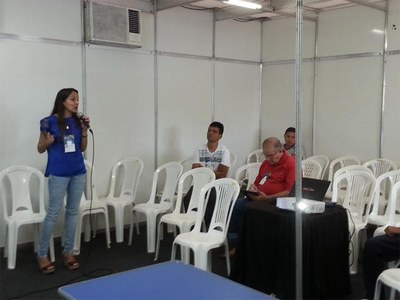 Retrospectiva do curso de Física a distância é apresentada no Caiite 2014 | nothing