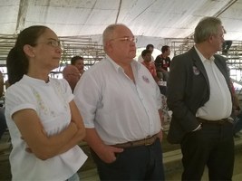 Debate com candidatos ao Senado é cancelado por falta de público