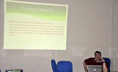 O professor Antônio Carlos de Barros Corrêa, da Universidade Federal de Pernambuco, palestrou na aula inaugural