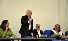 O reitor Eurico Lôbo parabenizou e falou sobre a importância do curso de mestrado em Geografia