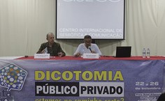 Professor Niraldo Farias e o pesquisador Muniz Sodré.