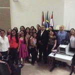 Dezenas de estudantes participam de aula inaugural de especializações a distância