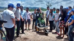 Plantio de mudas é realizado no entorno do Campus do Sertão