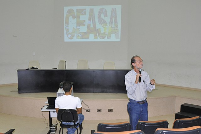 Economista Artur César Nogueira, representante da Ceasa