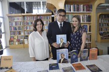 Homenagem ao professor Eliseu Diógenes foi entregue a seu filho, Eduardo Diógenes