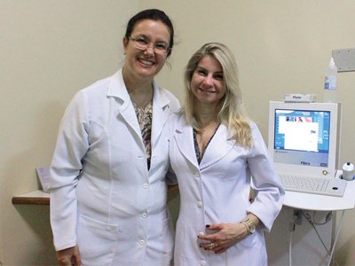 As médicas Leila Tojal e Mônica Viana: pesquisa validará novo método para definir o grau de fibrose do fígado em pacientes com esquistossomose