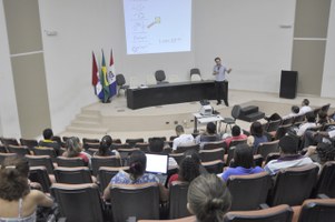 Teoria do Design Inteligente é tema de debate sobre a origem da vida