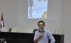 Marcos diz que corrente de cientistas se opõe à teoria evolucionista de Darwin