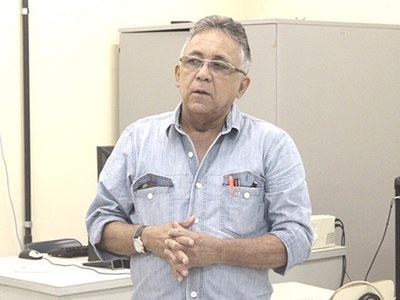 Professor Fernando Guimarães, gerente de Ensino e Pesquisa do HU