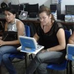 Professores recebem curso de formação do Programa Um Computador por Aluno