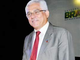 Reitor receberá Comenda do Mérito Educativo Alagoano