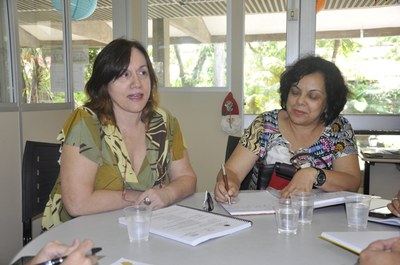 Professoras Ieda Andrade e Laíse  Caetano, da UFMG, são as tutoras da especialização em Alagoas