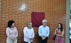 O reitor Eurico Lôbo e a superintendente da Sinfra, Nélia Calado inauguram novo espaço na Foufal